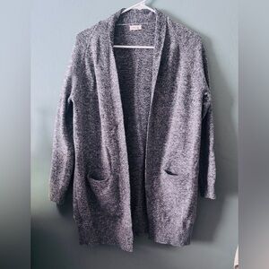 Debut charcoal gray cardigan Medium